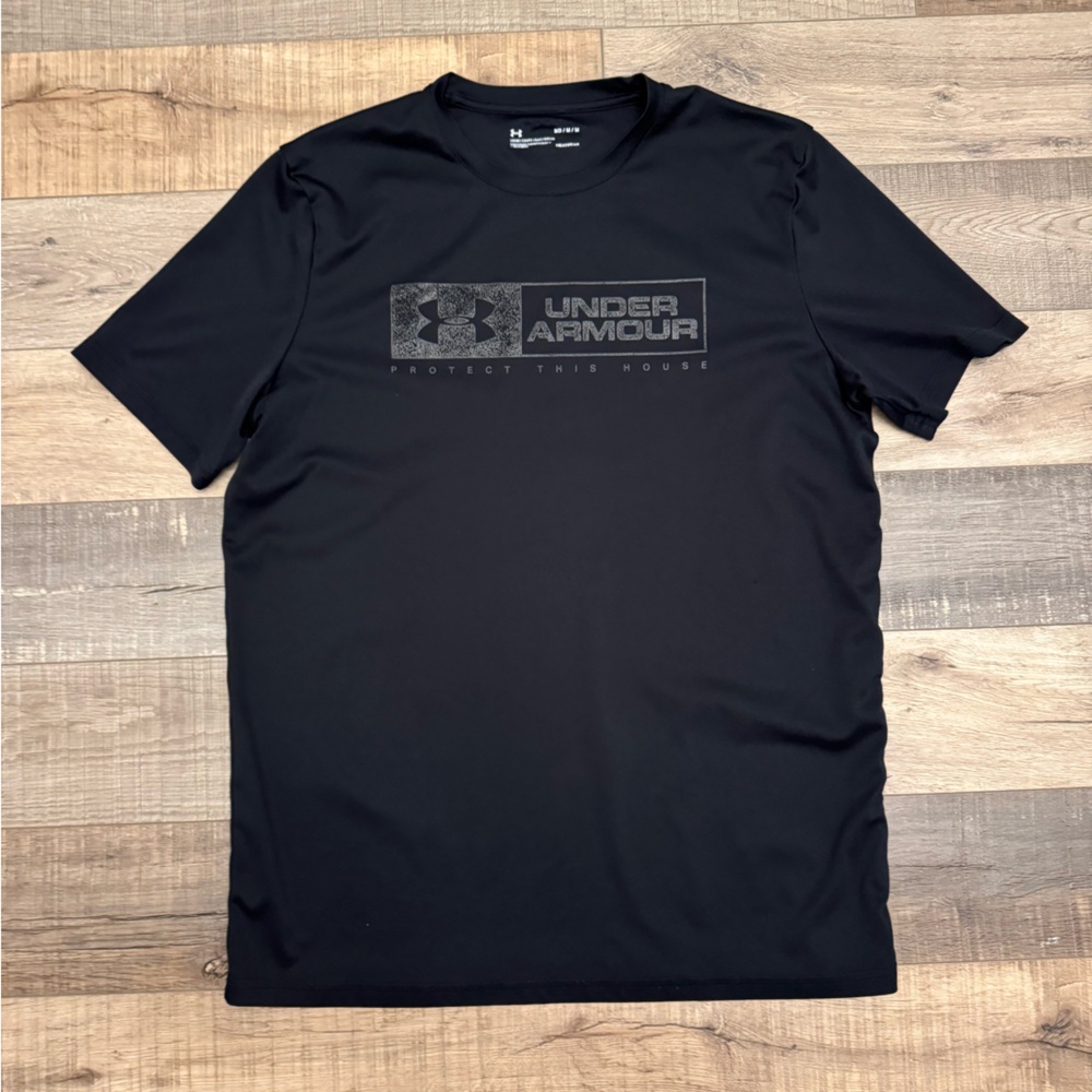 Under Armour Men's Black Short Sleeve Tee